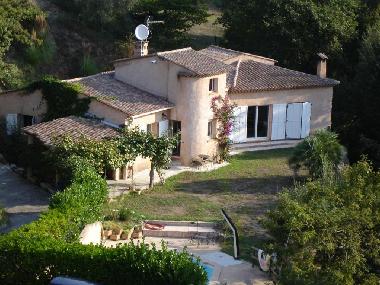 Villa /en/au La Gaude (Alpes-Maritimes)ou appartement ou maison de vacances