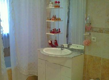 Villa �/en/au St Vallier de Thiey (Alpes-Maritimes)ou appartement ou maison de vacances