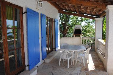 Maison de vacances /en/au st cezaire sur siagne (Alpes-Maritimes)ou appartement ou maison de vacances