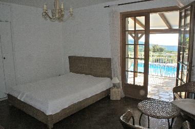 Maison de vacances /en/au st cezaire sur siagne (Alpes-Maritimes)ou appartement ou maison de vacances