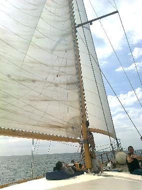 Bateau /en/au barcars (Pyrnes-Orientales)ou appartement ou maison de vacances