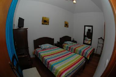 Maison de vacances /en/au Prazeres (Madeira)ou appartement ou maison de vacances