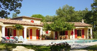 Maison de vacances �/en/au BRIGNOLES (Var)ou appartement ou maison de vacances