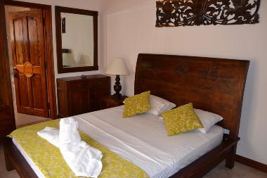Chambre bleue au rez-de-chauss�e