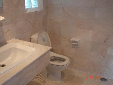 Maison de vacances /en/au sriracha (Chon Buri)ou appartement ou maison de vacances