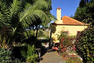 Maison de vacances /en/au Ponta do Pargo (Madeira)ou appartement ou maison de vacances
