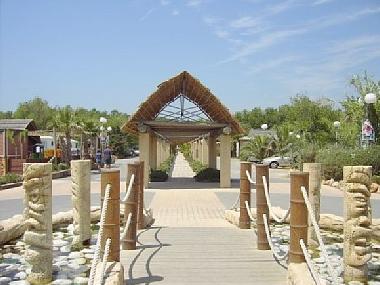 Caravane  /en/au ramatuelle (Var)ou appartement ou maison de vacances