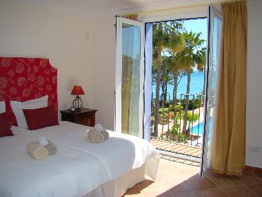 Appartement de vacances �/en/au Bahia de Casares (M�laga)ou appartement ou maison de vacances