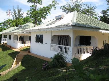 Chalet �/en/au Glacis (Glacis)ou appartement ou maison de vacances