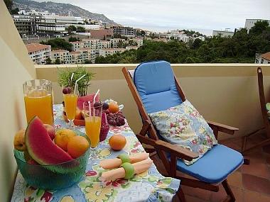 Appartement de vacances /en/au Funchal (Madeira)ou appartement ou maison de vacances