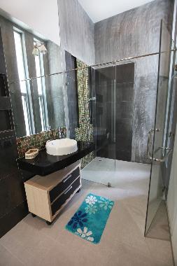Villa /en/au Patong (Phuket)ou appartement ou maison de vacances