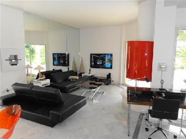 Maison de vacances /en/au Frjus (Var)ou appartement ou maison de vacances