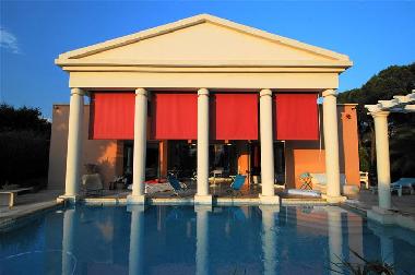 Maison de vacances /en/au Frjus (Var)ou appartement ou maison de vacances