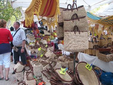 Caravane  �/en/au ramatuelle (Var)ou appartement ou maison de vacances