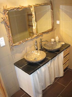 Chalet /en/au Risoul (Hautes-Alpes)ou appartement ou maison de vacances