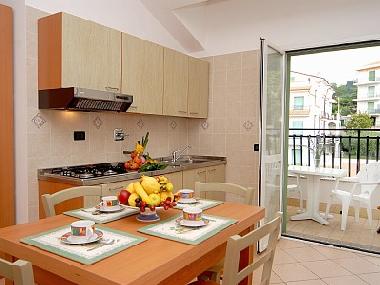 Maison de vacances /en/au PIETRA LIGURE (Savona)ou appartement ou maison de vacances