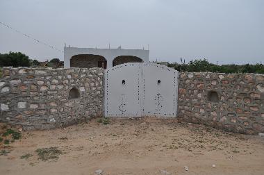 Maison de vacances �/en/au Midoun (Madanin)ou appartement ou maison de vacances