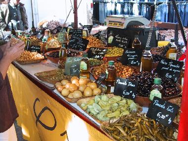 Appartement de vacances �/en/au Thezan les Beziers (H�rault)ou appartement ou maison de vacances