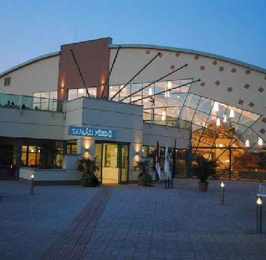 Maison de vacances /en/au Tamasi (Tolna)ou appartement ou maison de vacances