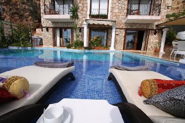 Maison de vacances /en/au kalkan (Antalya)ou appartement ou maison de vacances