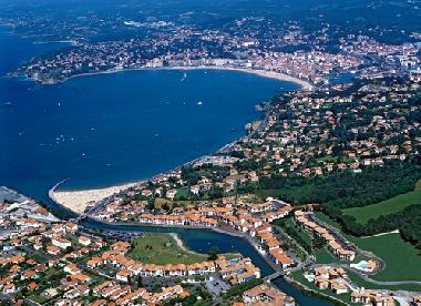Baie de Saint-Jean de Luz et vue sur la rsidence