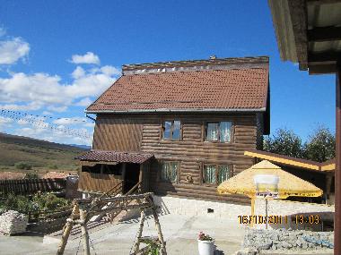Chalet �/en/au Petrestii de Jos, sat Craiesti (Cluj)ou appartement ou maison de vacances