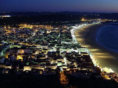 Nazare, charmante village de pecheurs!