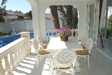 Maison de vacances /en/au Ampuriabrava (Girona)ou appartement ou maison de vacances