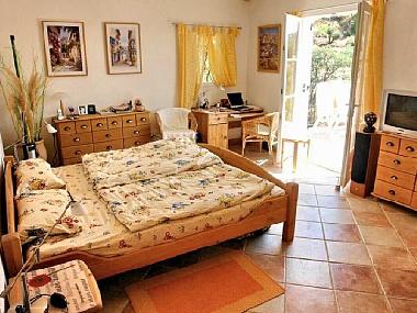 Maison de vacances /en/au St. Raphael -Agay (Var)ou appartement ou maison de vacances