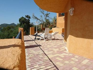 Maison de vacances /en/au St. Raphael -Agay (Var)ou appartement ou maison de vacances