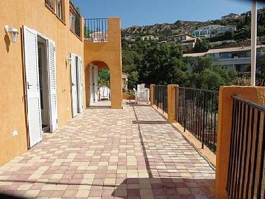 Maison de vacances /en/au St. Raphael -Agay (Var)ou appartement ou maison de vacances