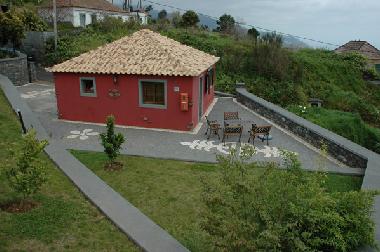 Maison de vacances /en/au Prazeres (Madeira)ou appartement ou maison de vacances