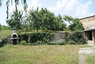 Maison de vacances �/en/au Varalja (Tolna)ou appartement ou maison de vacances