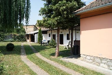 Maison de vacances �/en/au Varalja (Tolna)ou appartement ou maison de vacances