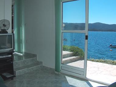 Villa /en/au Komarna (Dubrovacko-Neretvanska)ou appartement ou maison de vacances