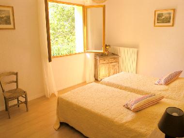 Maison de vacances /en/au LAROQUE DE FA (Aude)ou appartement ou maison de vacances