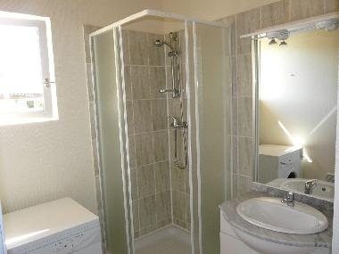 Maison de vacances /en/au Doissat/Belvs (Dordogne)ou appartement ou maison de vacances