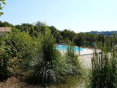 Maison de vacances /en/au Doissat/Belvs (Dordogne)ou appartement ou maison de vacances