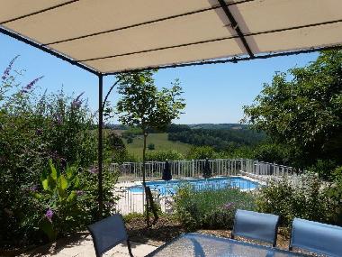 Maison de vacances �/en/au Doissat (Dordogne)ou appartement ou maison de vacances