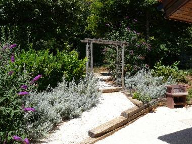 Maison de vacances �/en/au Doissat (Dordogne)ou appartement ou maison de vacances