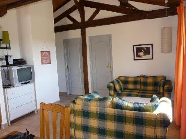 Maison de vacances �/en/au Doissat (Dordogne)ou appartement ou maison de vacances