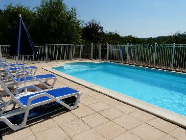 Maison de vacances �/en/au Doissat (Dordogne)ou appartement ou maison de vacances
