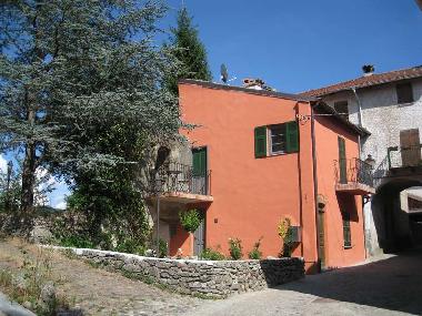 Maison de vacances /en/au Piana Crixia (SV) (Savona)ou appartement ou maison de vacances