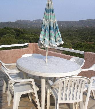 Maison de vacances /en/au figari (Corse-du-Sud)ou appartement ou maison de vacances