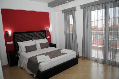 Chambre avec petit d�jeuner �/en/au Sarti (Chalkidiki)ou appartement ou maison de vacances