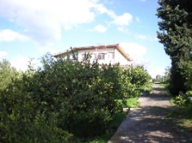 Maison de vacances /en/au Campofelice Roccella (Palermo)ou appartement ou maison de vacances