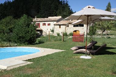 Maison de vacances /en/au Chastel Arnaud (Drme)ou appartement ou maison de vacances