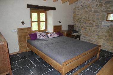 Maison de vacances /en/au Chastel Arnaud (Drme)ou appartement ou maison de vacances