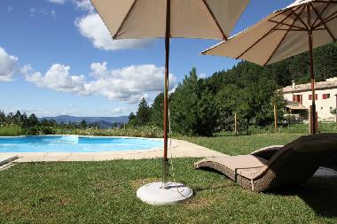 Maison de vacances /en/au Chastel Arnaud (Drme)ou appartement ou maison de vacances