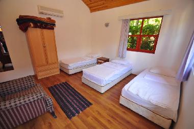 Chambre avec petit djeuner /en/au Cirali (Antalya)ou appartement ou maison de vacances